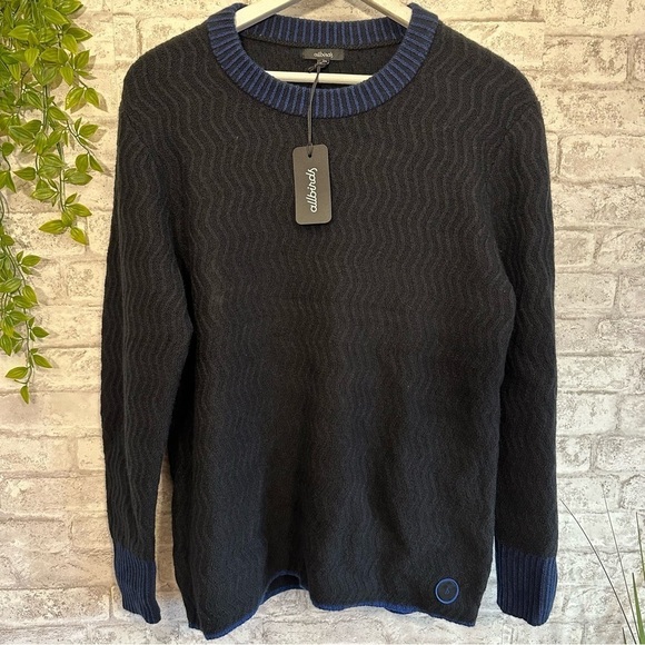allbirds Black and Blue Crewneck Sweater - Picture 1 of 8